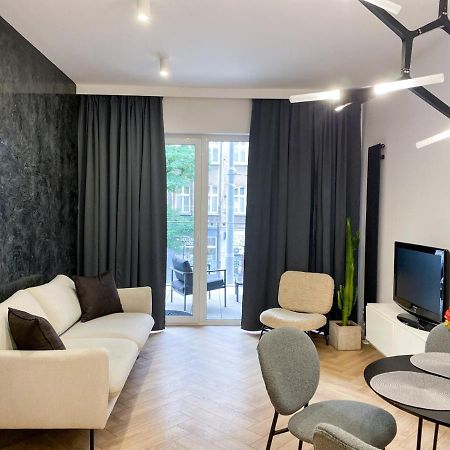 Apartament Family Zwierzyniecka Poznań Eksteriør bilde
