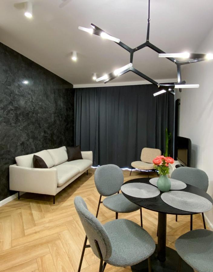 Apartament Family Zwierzyniecka Poznań Eksteriør bilde