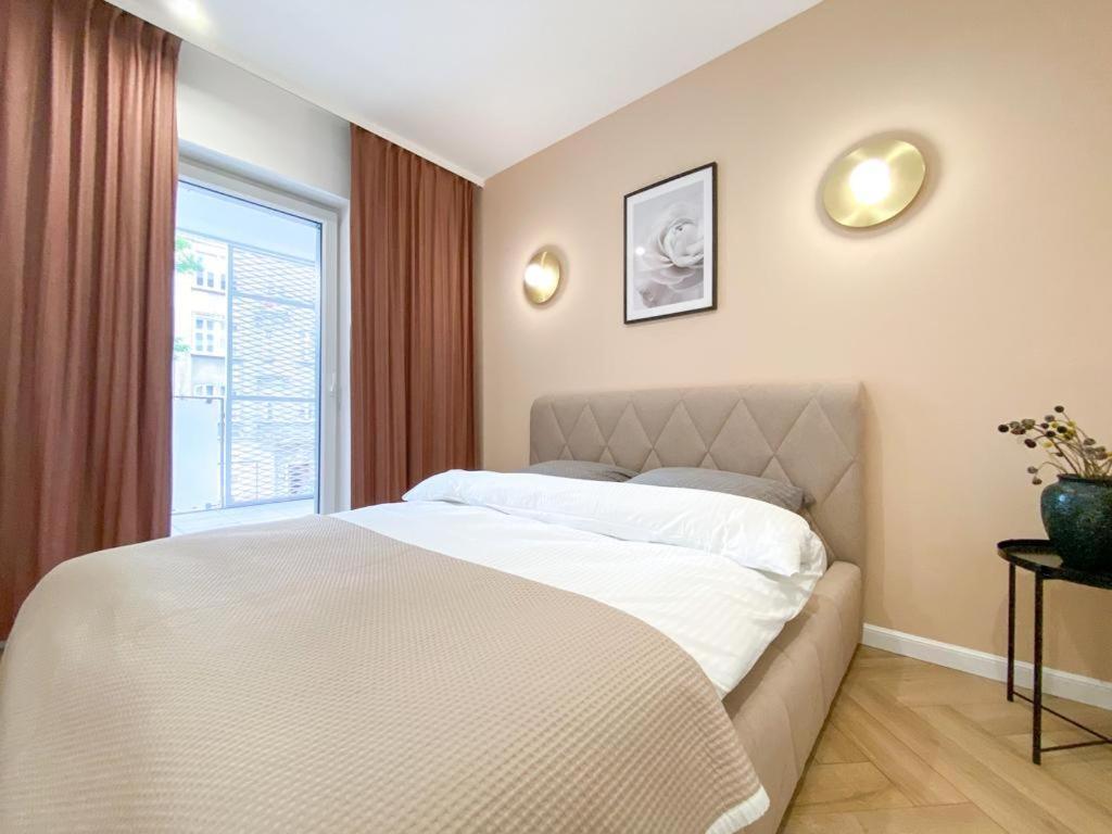 Apartament Family Zwierzyniecka Poznań Eksteriør bilde